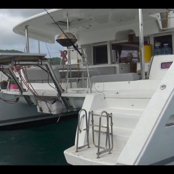 Tour of our hurricane damaged 2012 Lagoon 450 – Episode 4